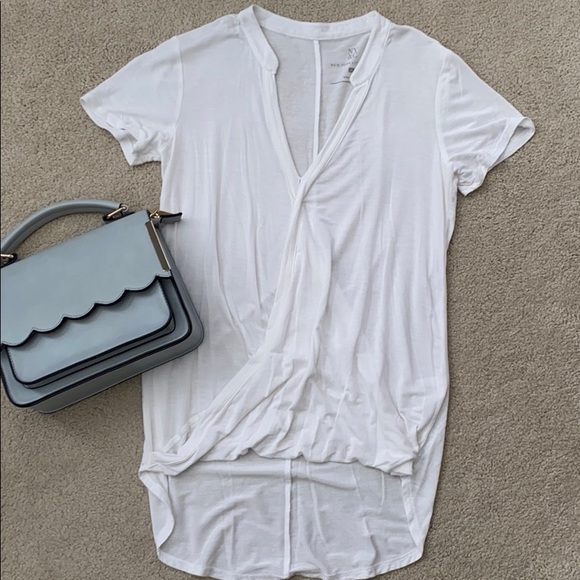 NY&C. New York & Company XS white top - Picture 1 of 15